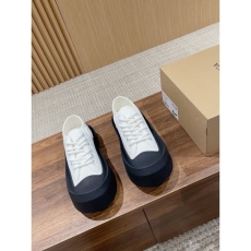 Gucci Casual Shoes